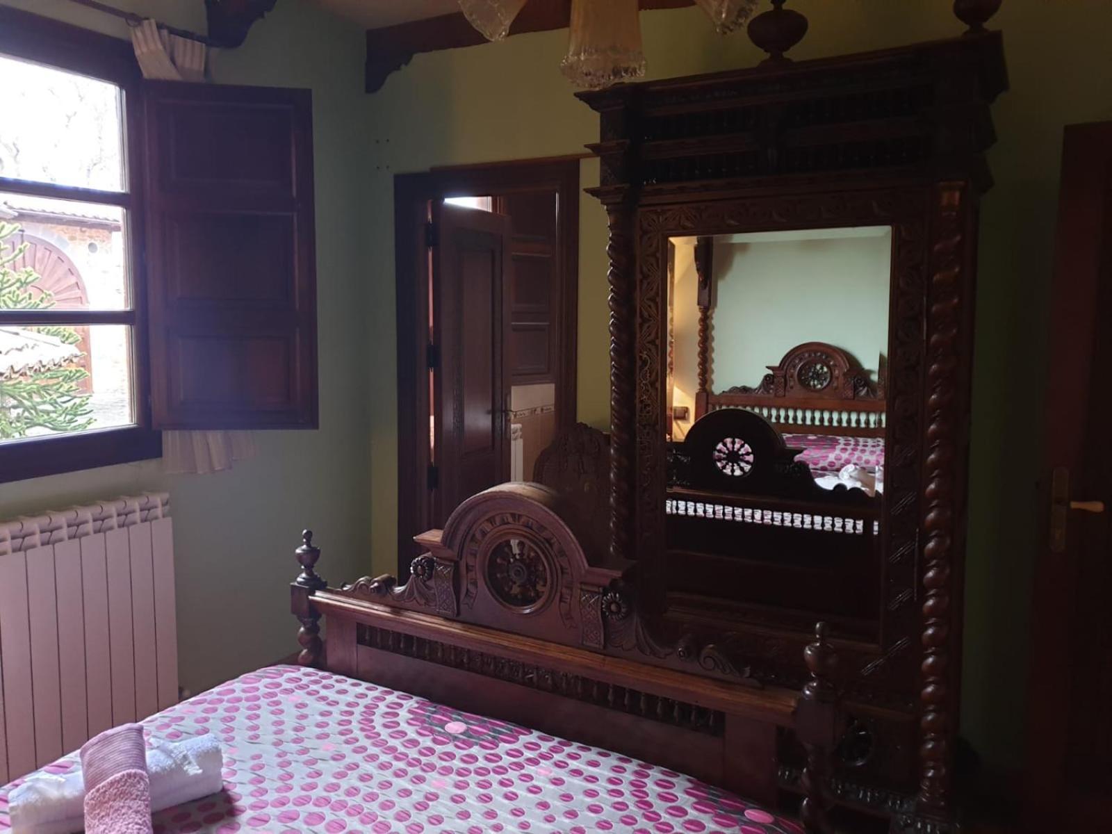 Palacio Del Conde De Rebolledo Villaviciosa de la Ribera Room photo